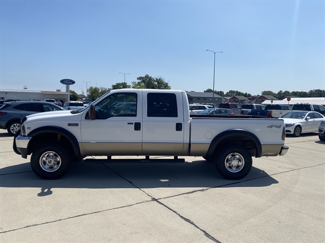 Used 2004 Ford F-250 Lariat Pickup