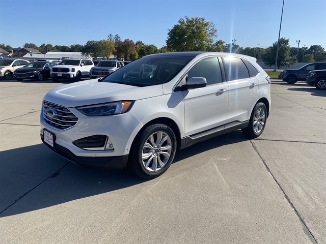 Used 2021 Ford Edge Titanium SUV