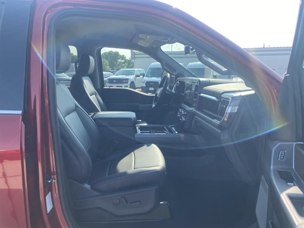 New 2026 Ford Super Duty F-250® Lariat® TRUCK
