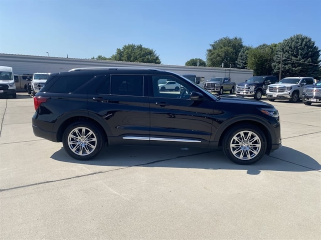 Used 2026 Ford Explorer Platinum SUV