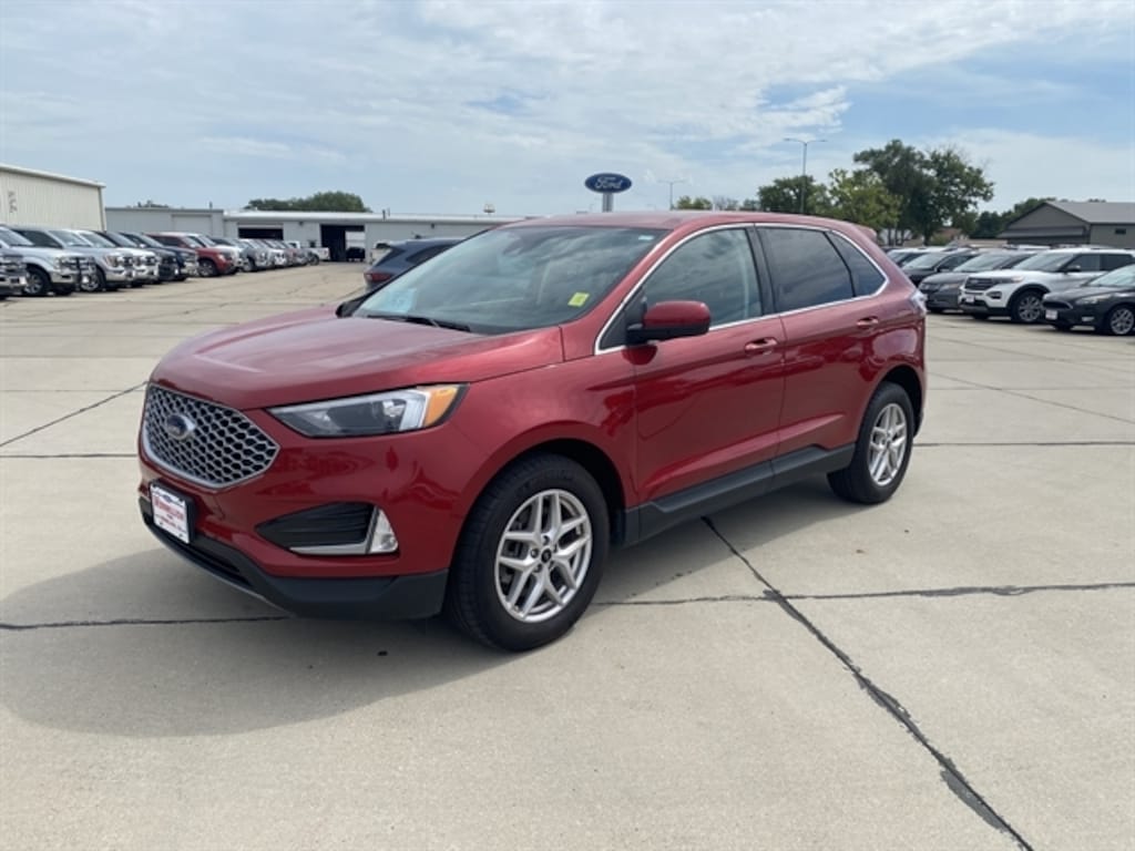 Used 2024 Ford Edge SEL SUV