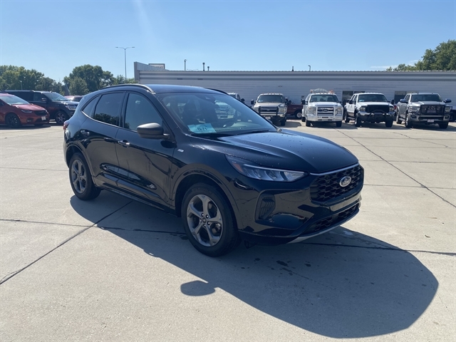 Used 2024 Ford Escape ST-Line SUV