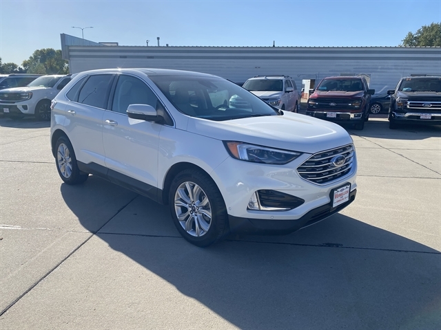 Used 2021 Ford Edge Titanium SUV
