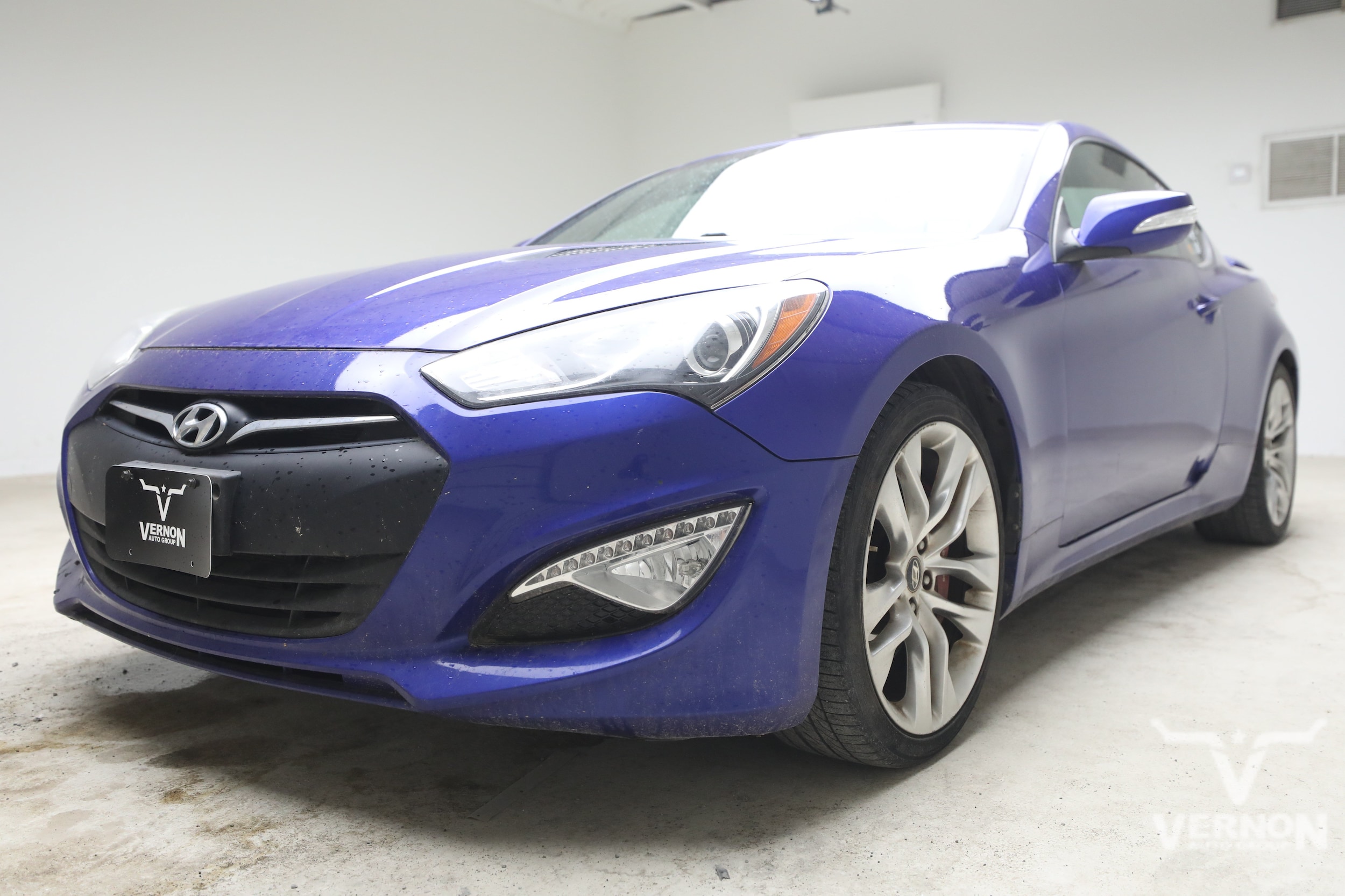 2013 Hyundai Genesis Base Coupe RWD V6 3.8L Auto Track