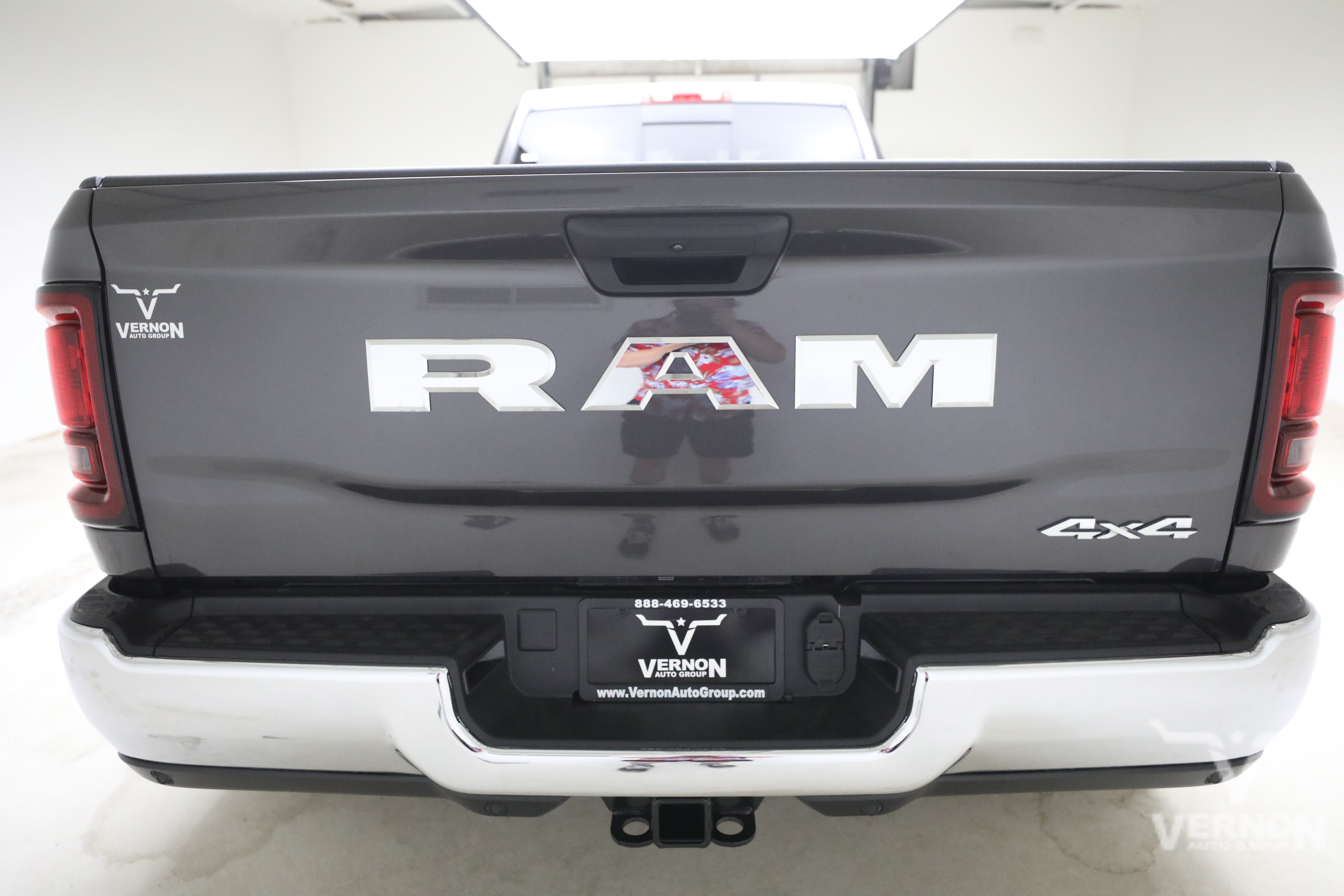New 2026 Ram 3500 TRADESMAN CREW CAB 4X4 8' BOX Pickup