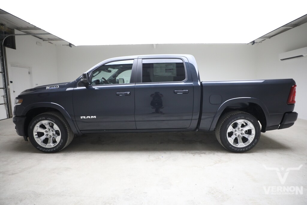 New 2027 Ram 1500 LONE STAR CREW CAB 4X2 5'7 BOX Pickup