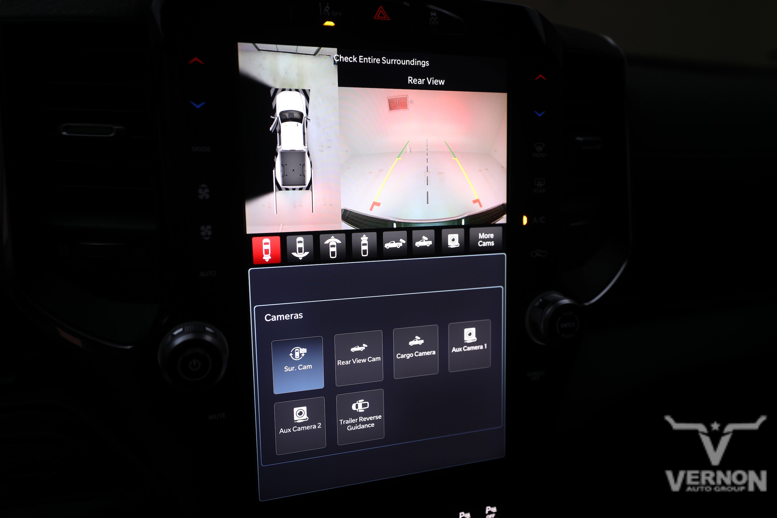 2026 RAM 3500 Laramie - Photo 30