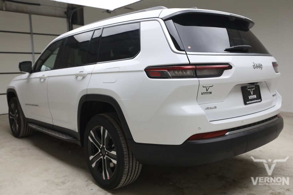 New 2027 Jeep Grand Cherokee L LIMITED 4X4 Sport Utility