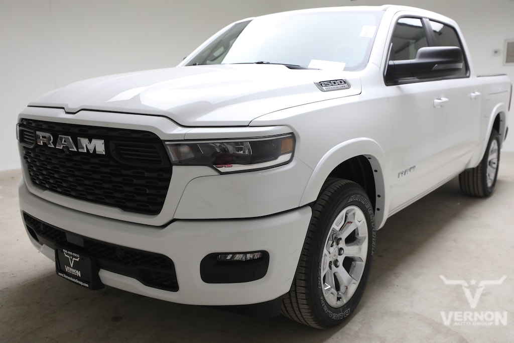 New 2026 Ram 1500 LONE STAR CREW CAB 4X4 5'7 BOX Pickup