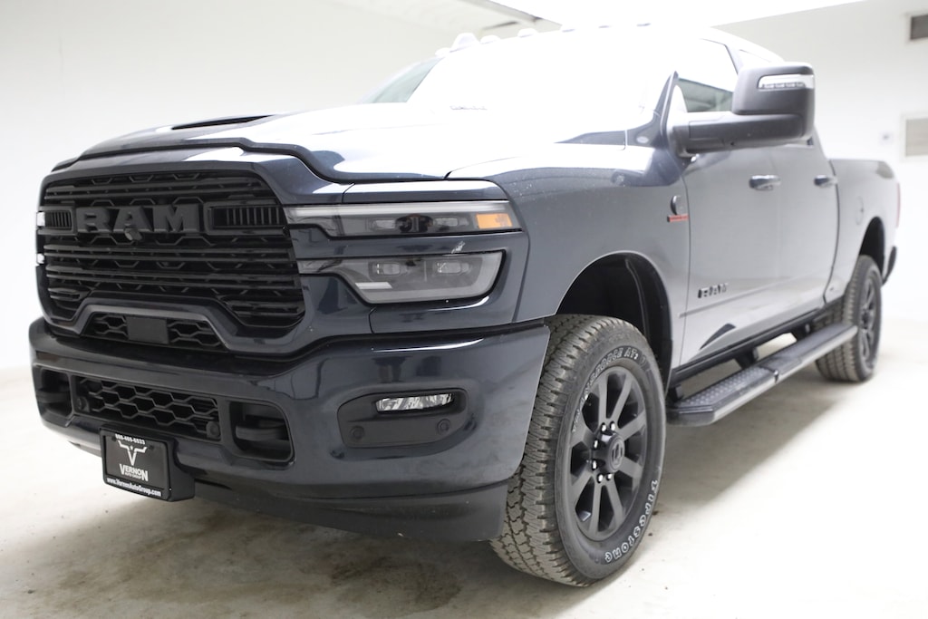 New 2026 Ram 2500 LARAMIE CREW CAB 4X4 6'4 BOX Pickup