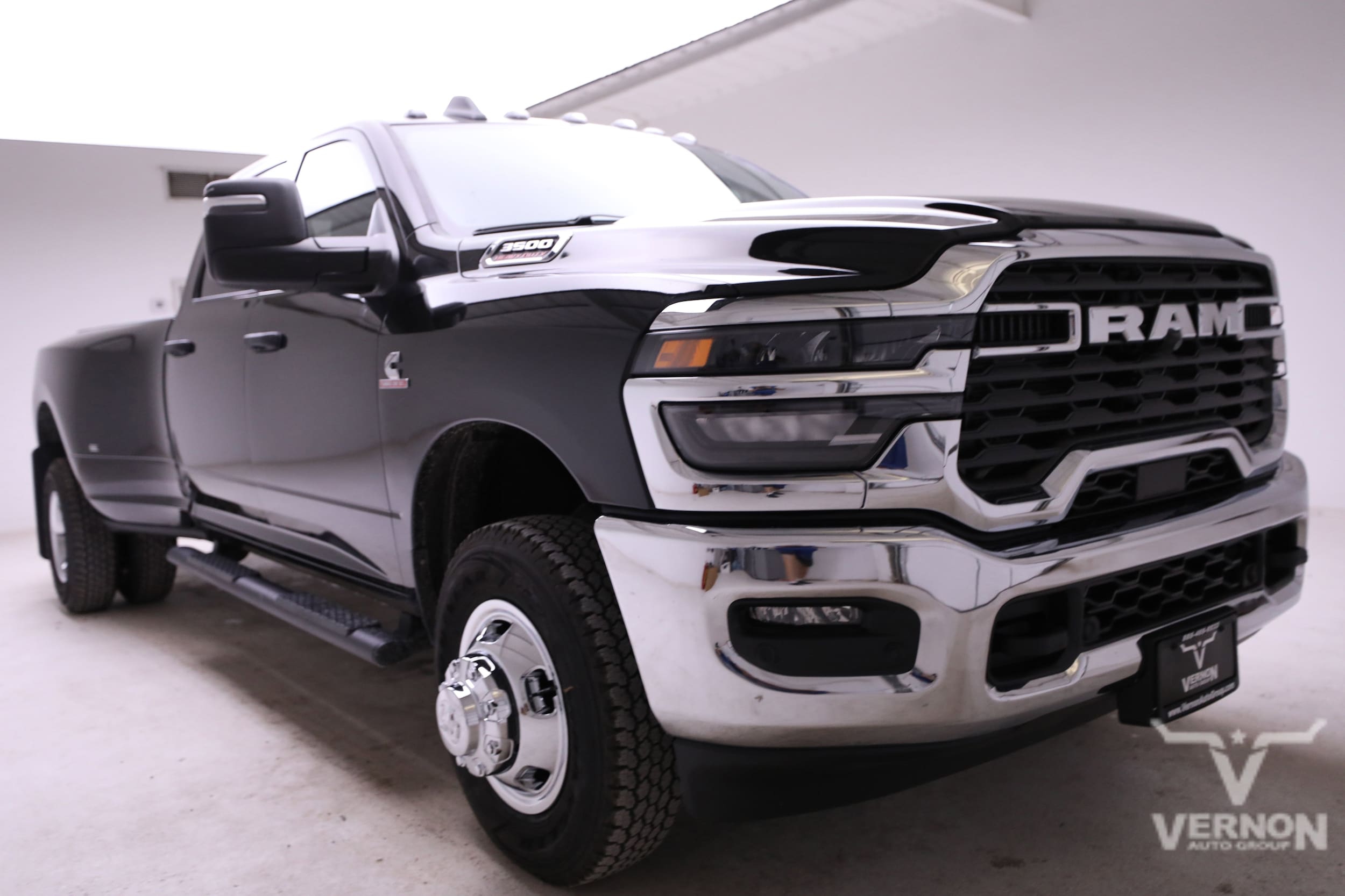 2026 RAM 3500 Tradesman - Photo 7