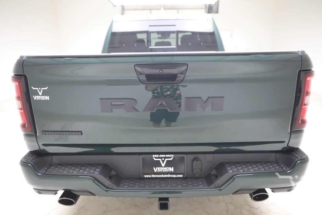 New 2027 Ram 1500 BIG HORN CREW CAB 4X2 5'7 BOX Pickup