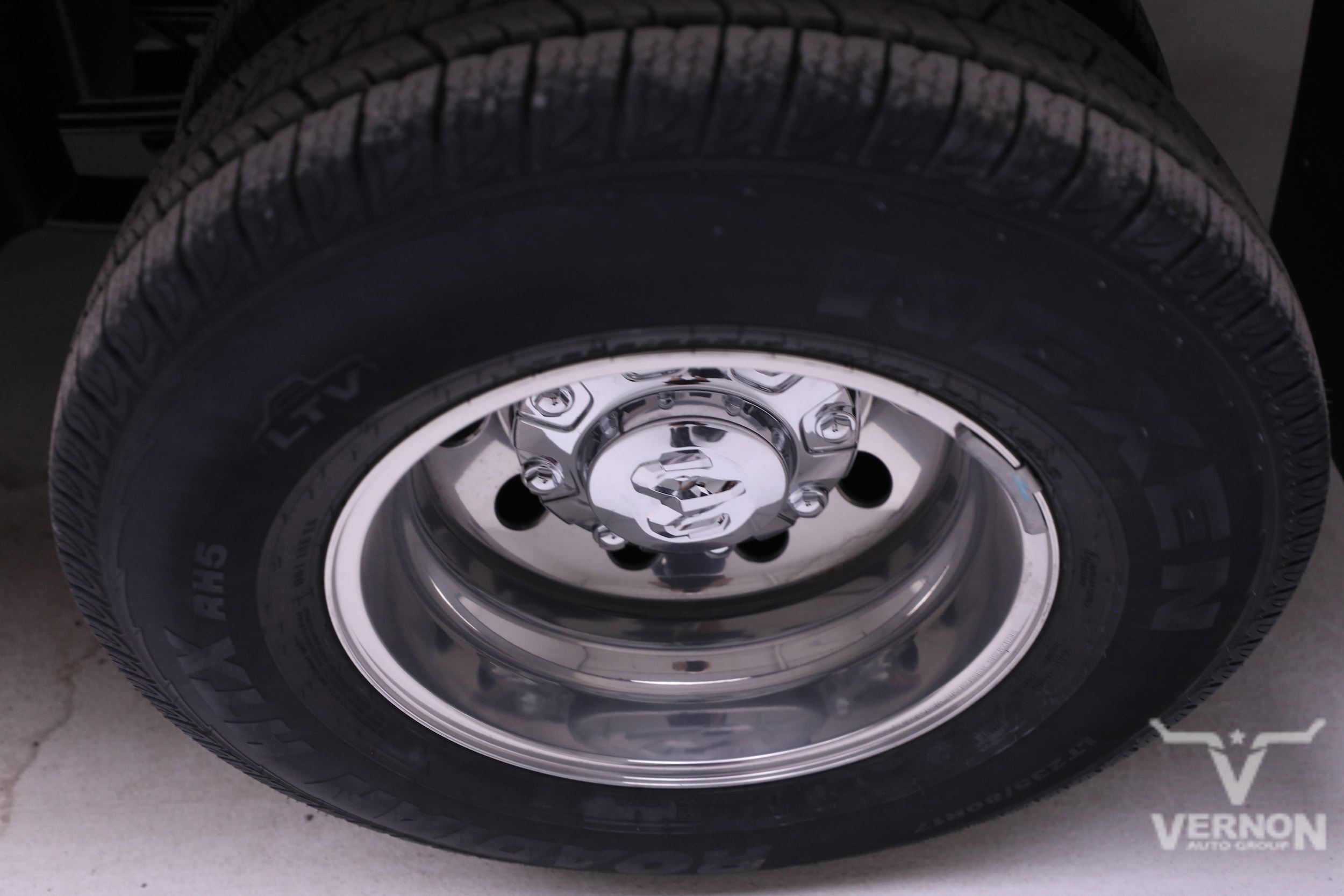 2026 RAM 3500 Laramie - Photo 33