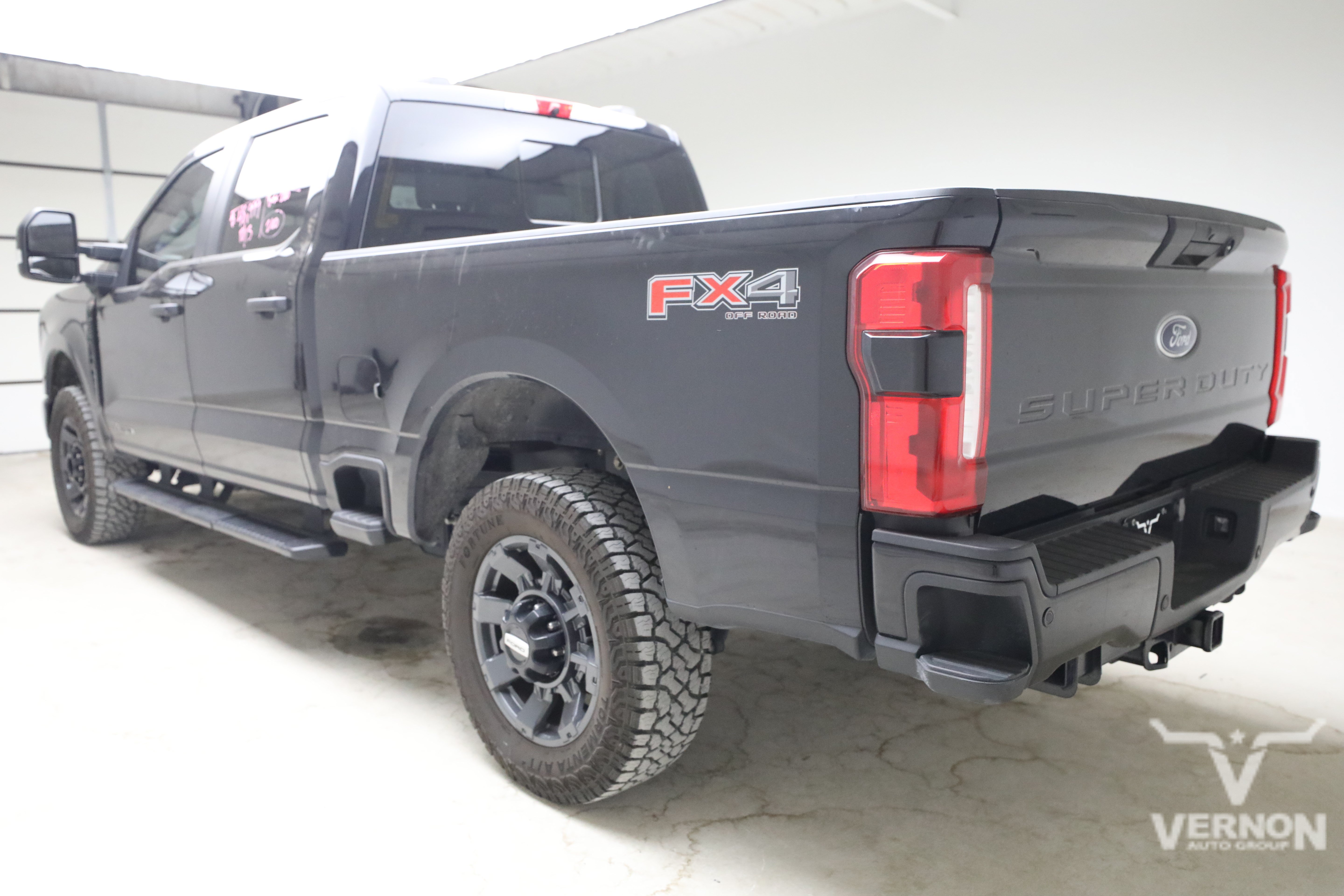 Used 2023 Ford F-250 Truck Crew Cab