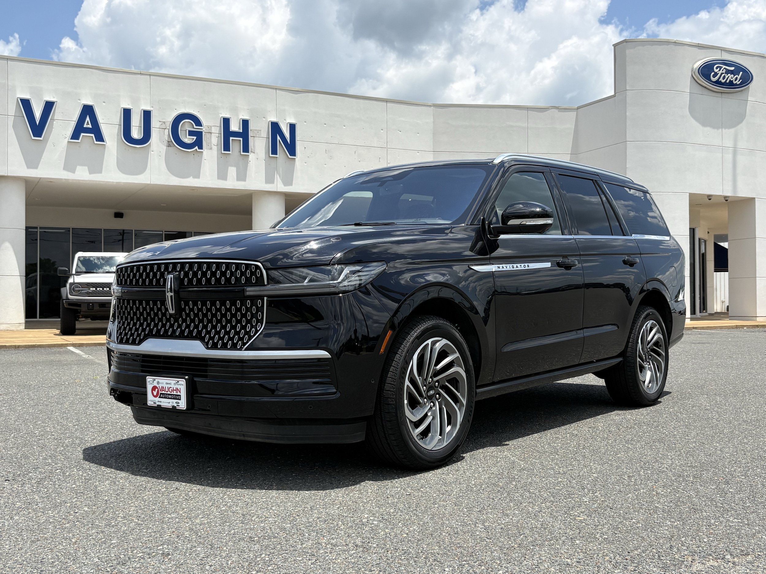 2025 Lincoln Navigator