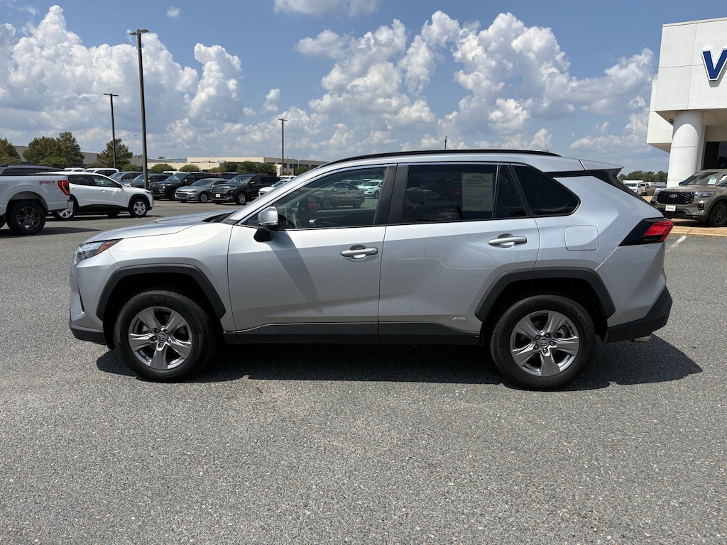 Used 2025 Toyota RAV4 Hybrid XLE SUV