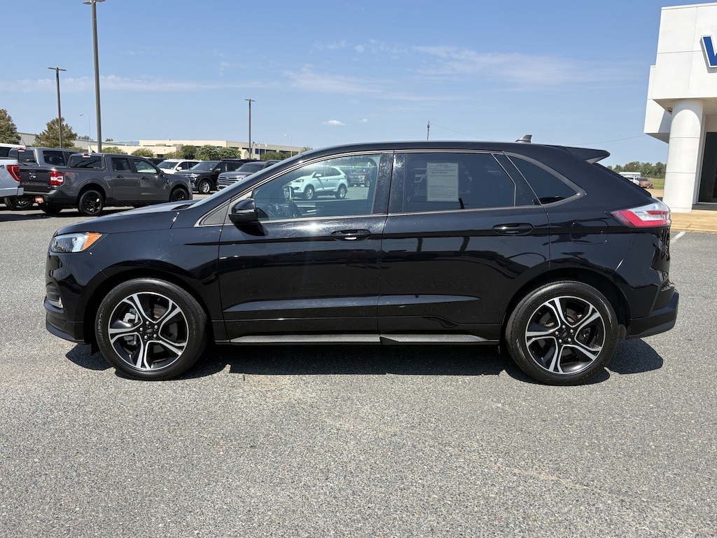 Used 2023 Ford Edge ST SUV