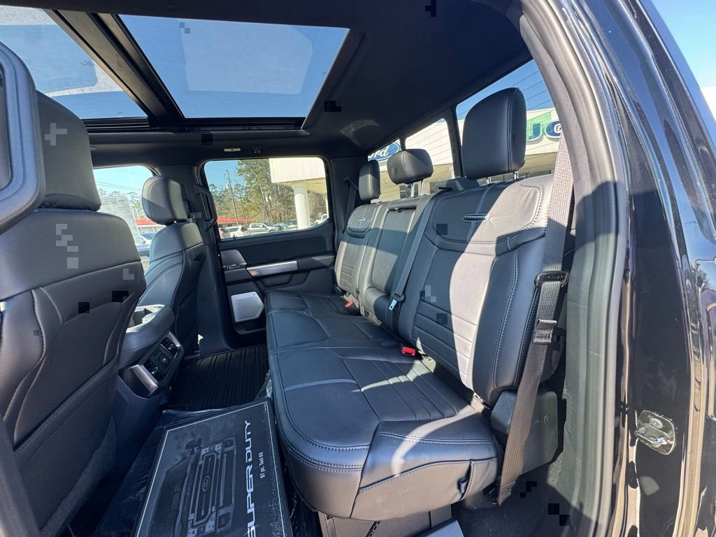 2026 Ford F-250 Super Duty Platinum - Photo 15