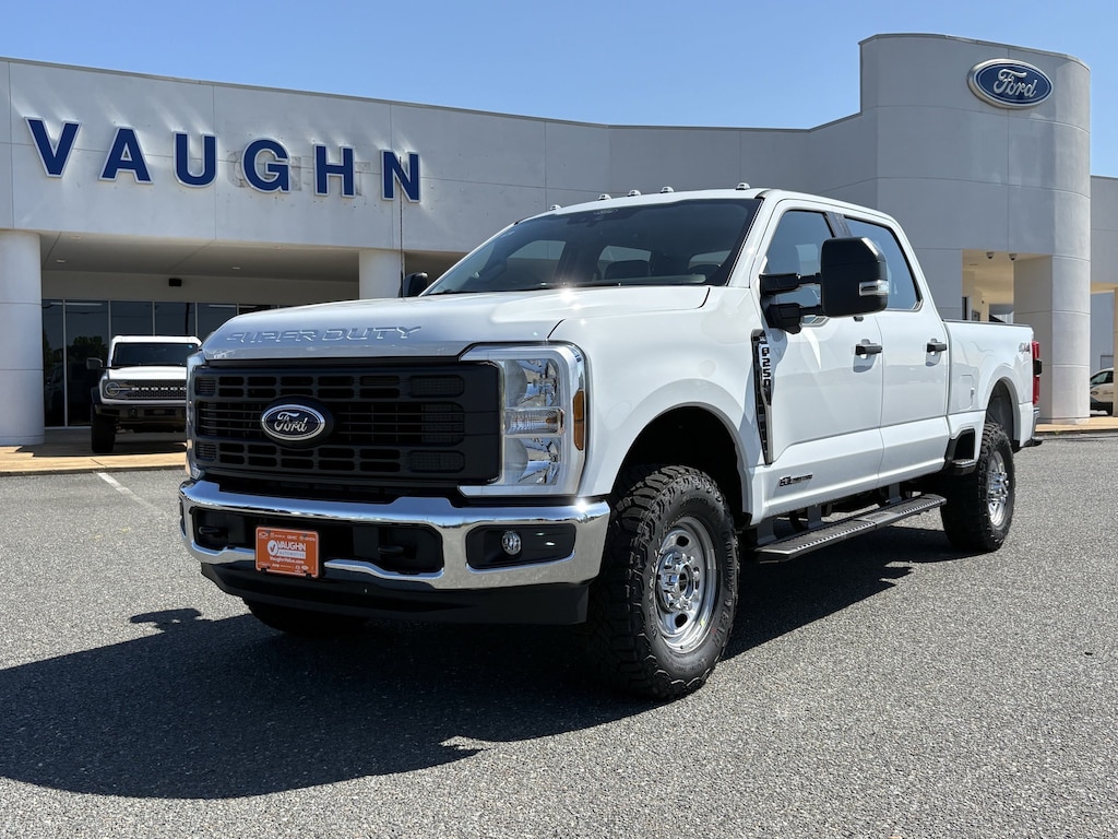New 2026 Ford F-250 XL Truck Crew Cab
