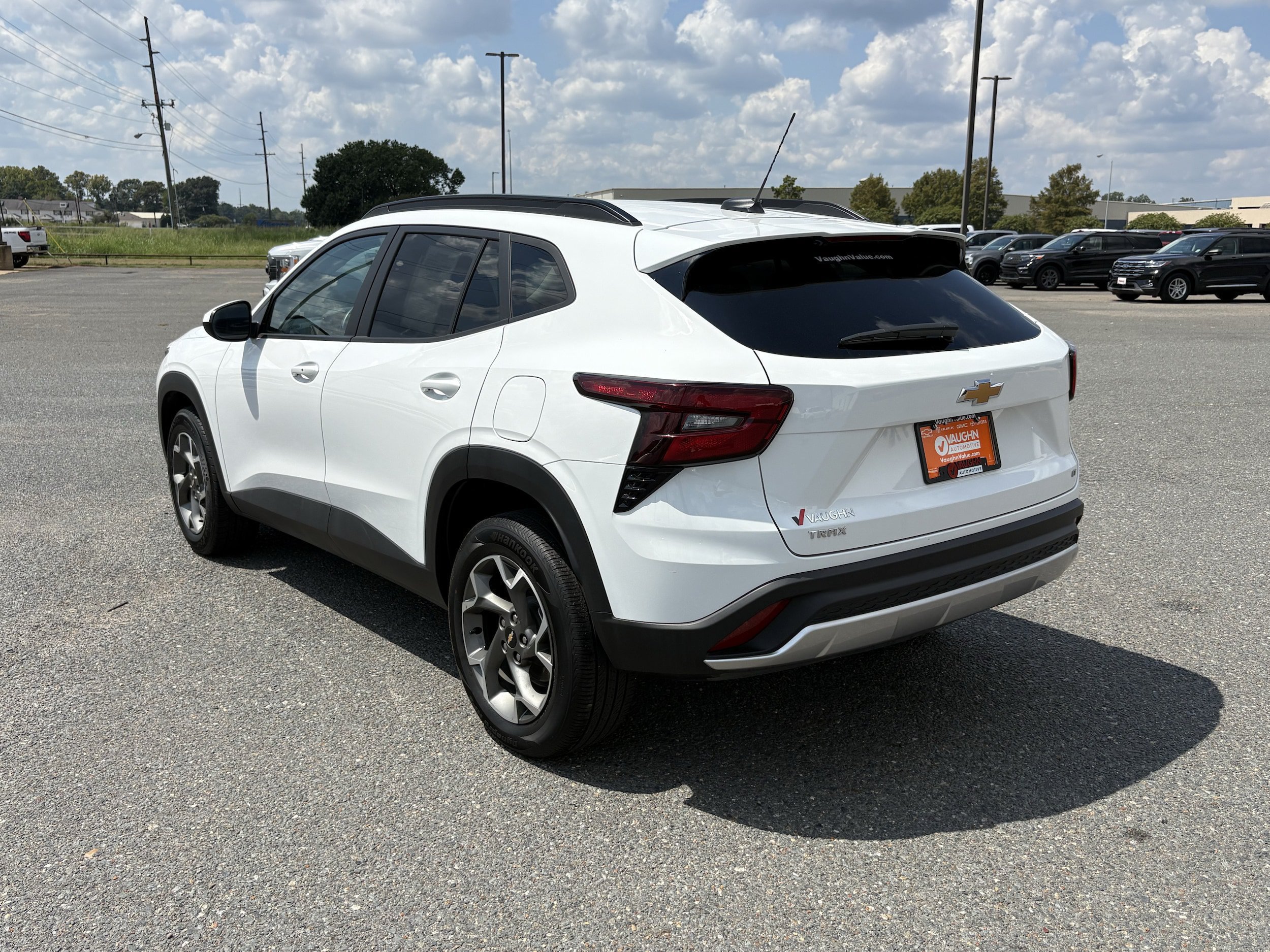 Used 2025 Chevrolet Trax LT SUV