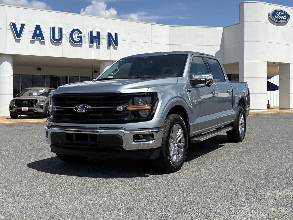 New 2026 Ford F-150 XLT Truck SuperCrew Cab
