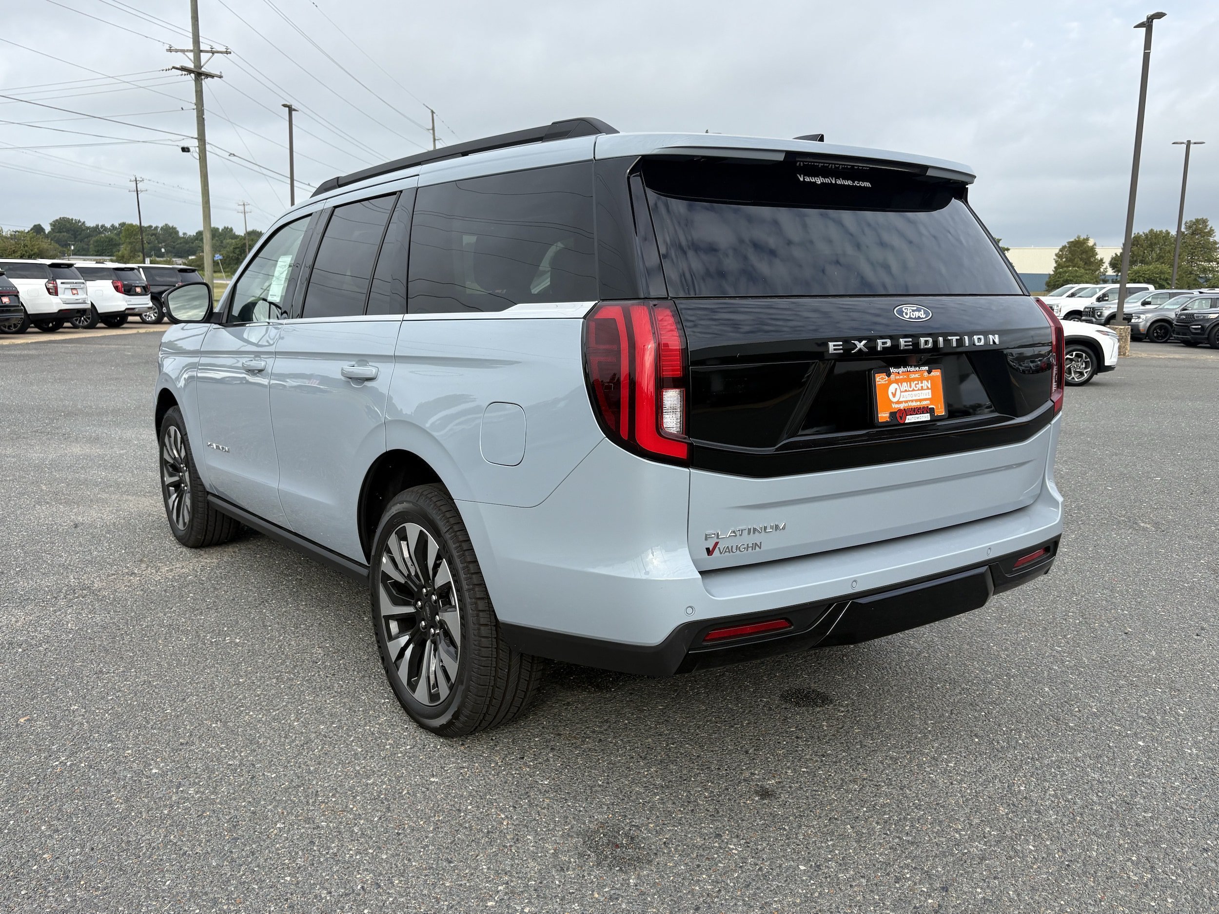 New 2027 Ford Expedition Platinum SUV