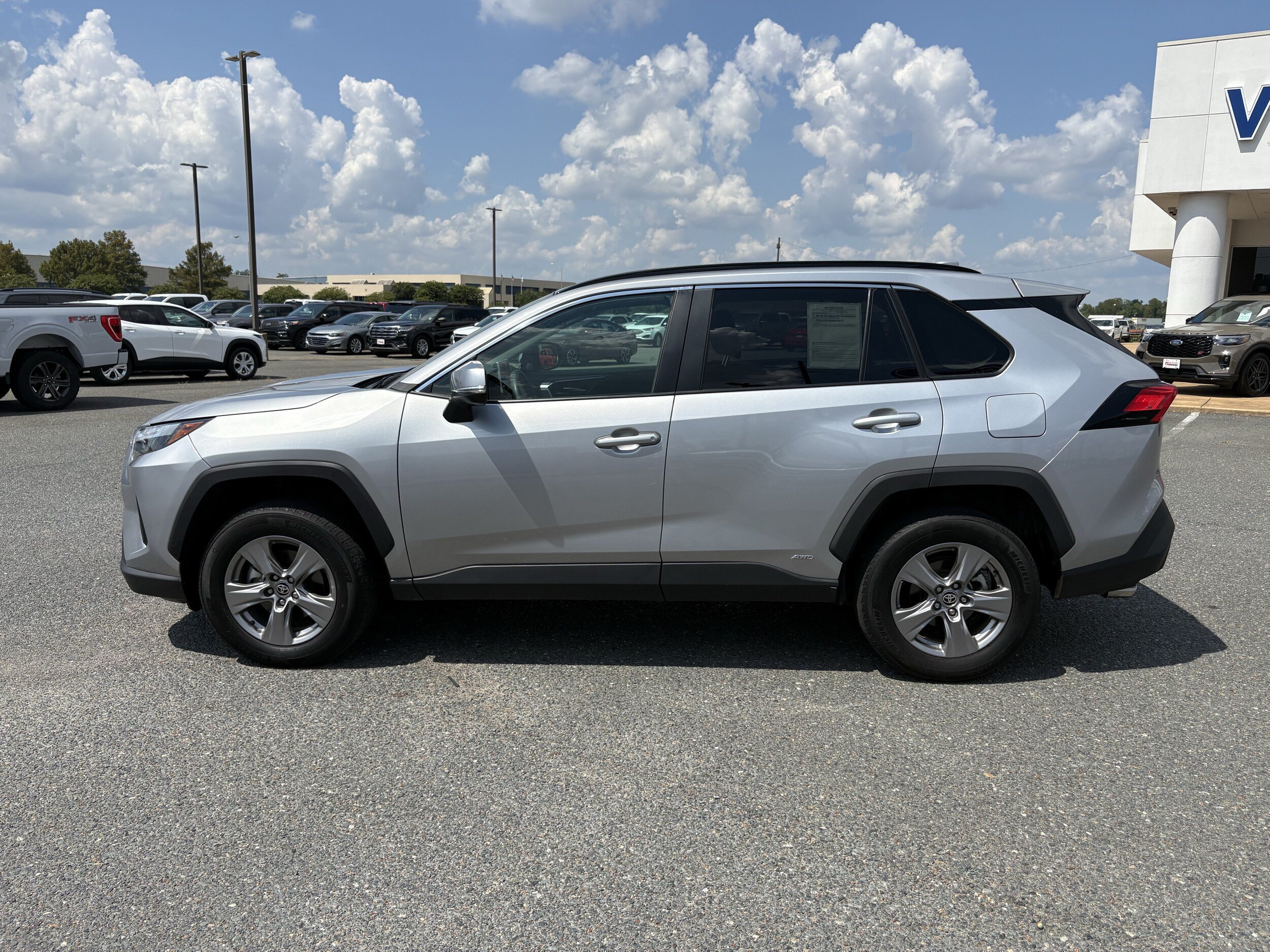 Used 2025 Toyota RAV4 Hybrid XLE SUV