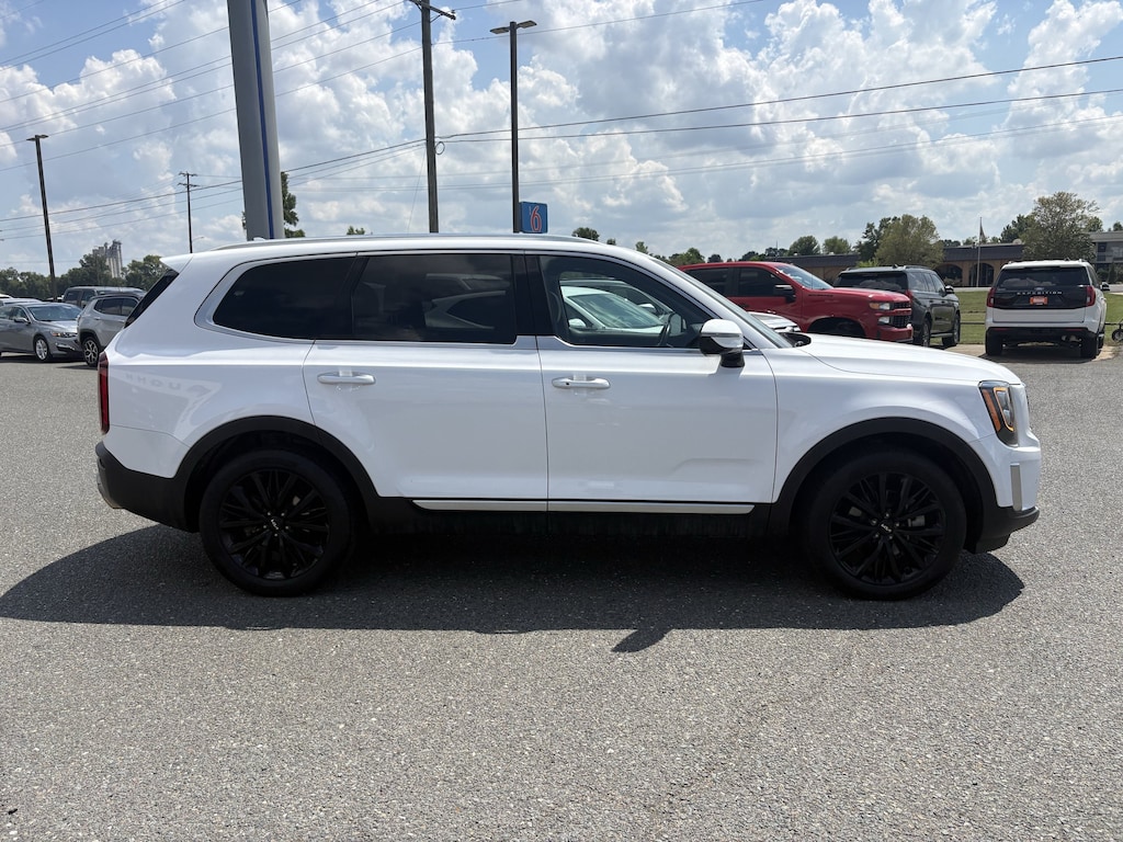 Used 2022 Kia Telluride SX SUV