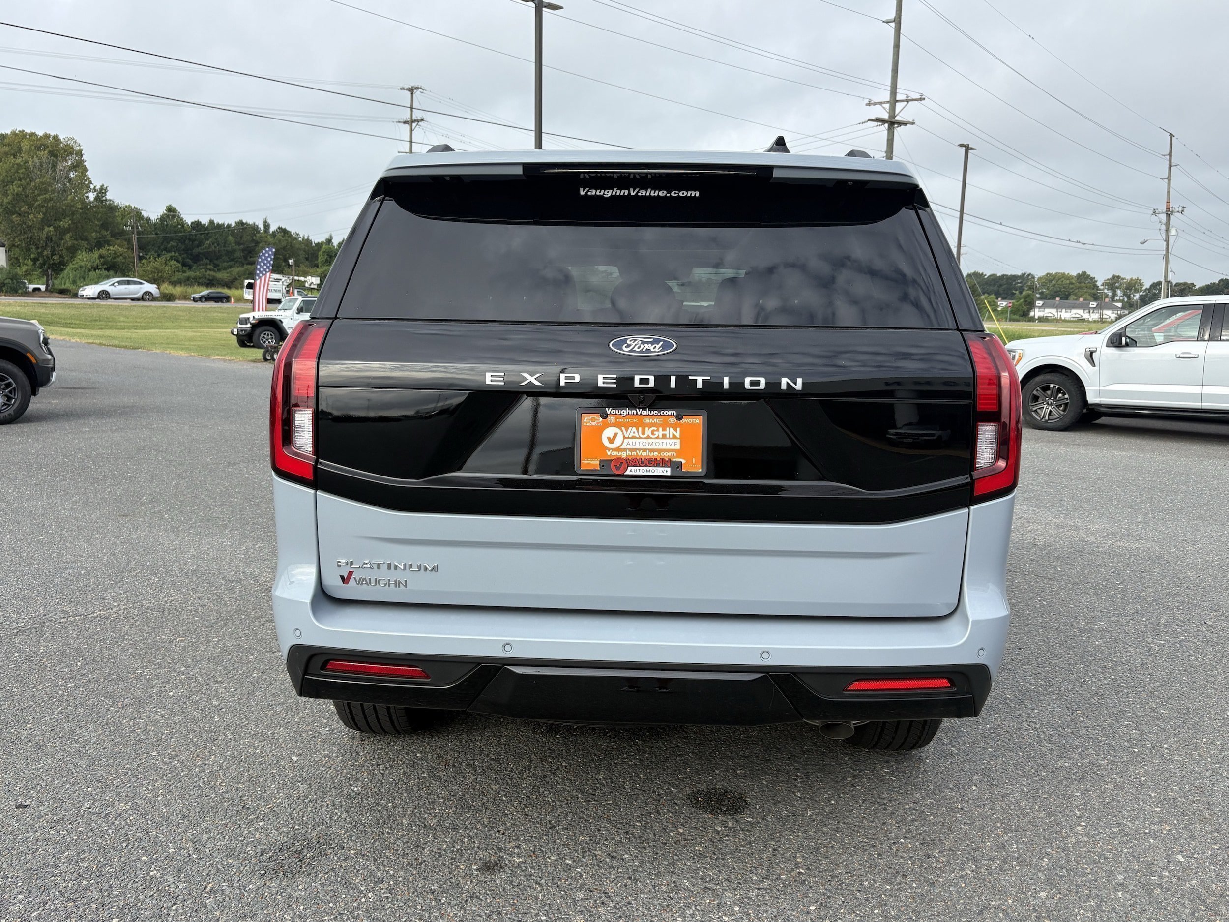 New 2027 Ford Expedition Platinum SUV