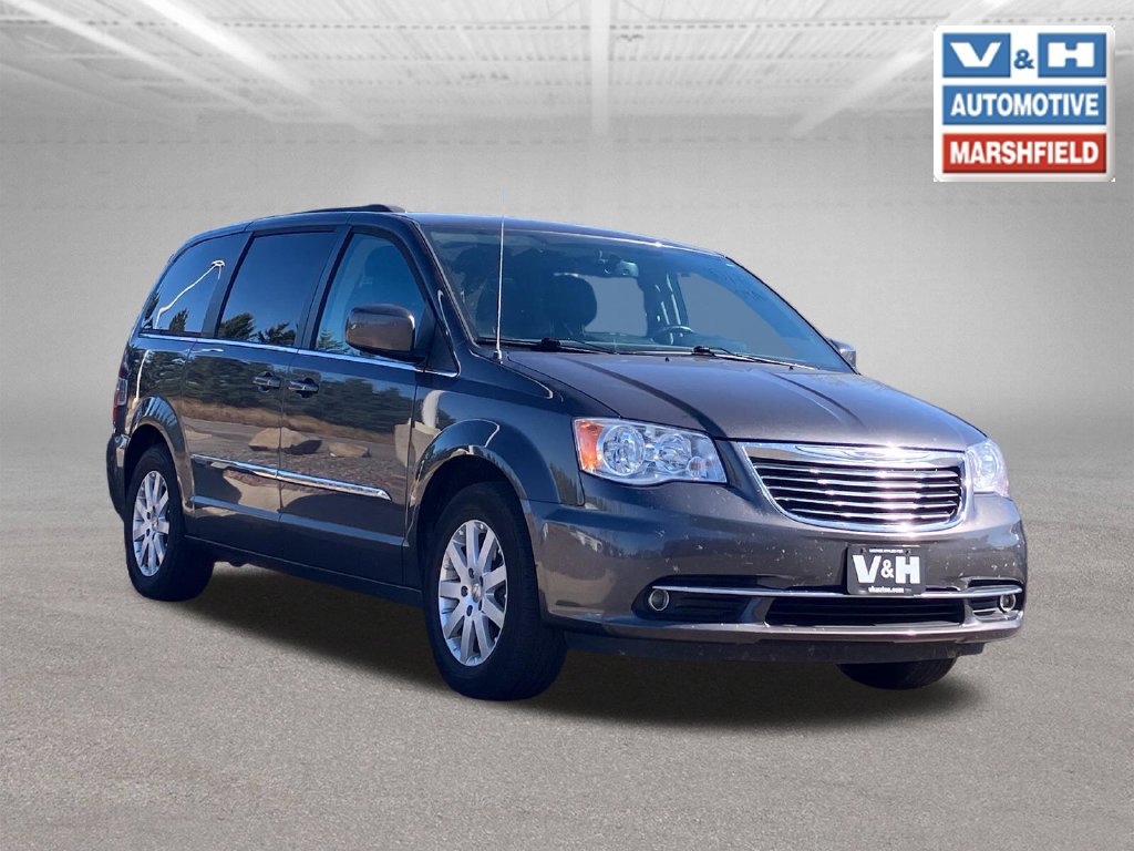 2016 Chrysler Town & Country