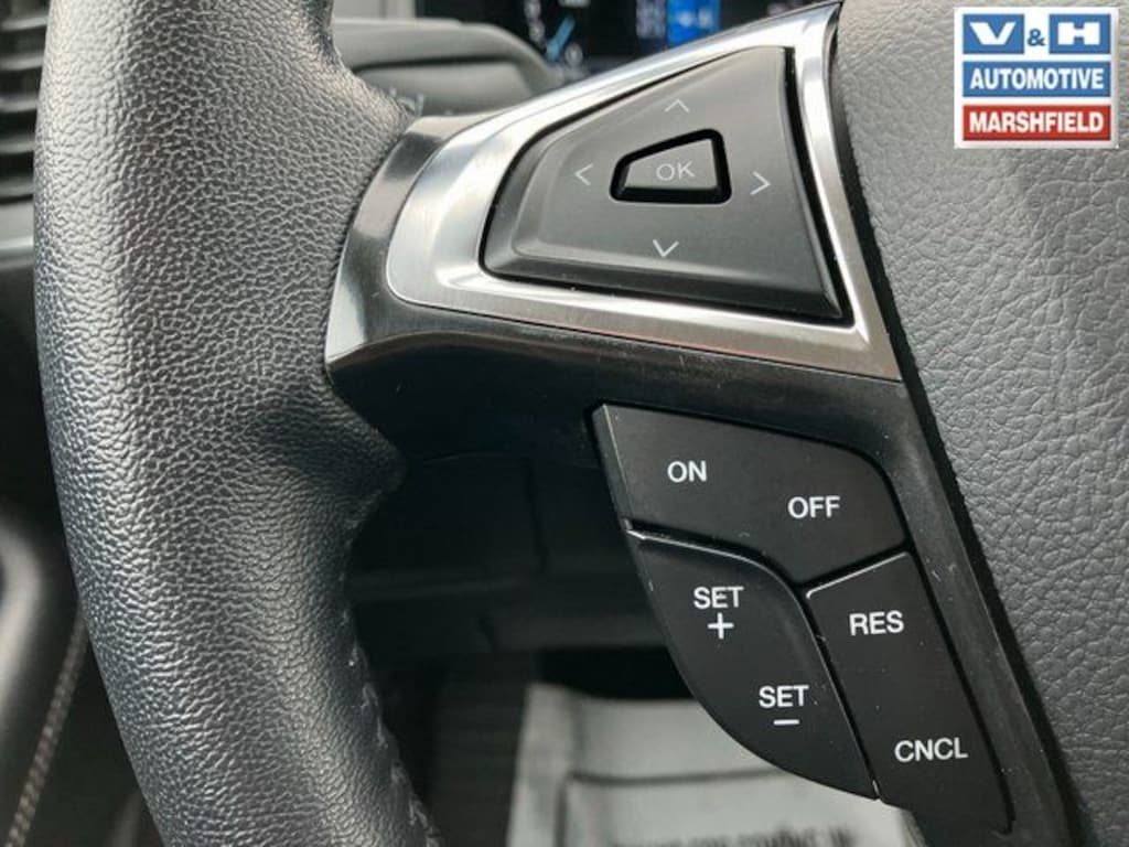 Used 2024 Ford Edge Titanium SUV