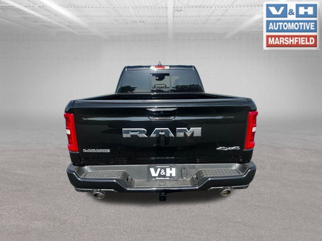 2025 RAM Ram 1500 Pickup Laramie - Photo 4