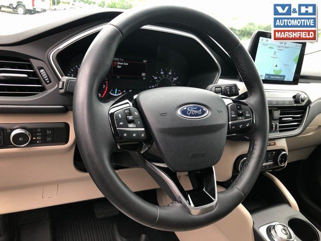 2022 Ford Escape SEL - Photo 5
