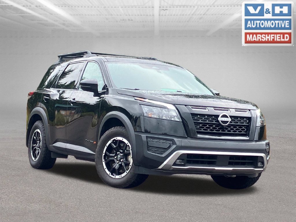 Used 2024 Nissan Pathfinder Rock Creek SUV