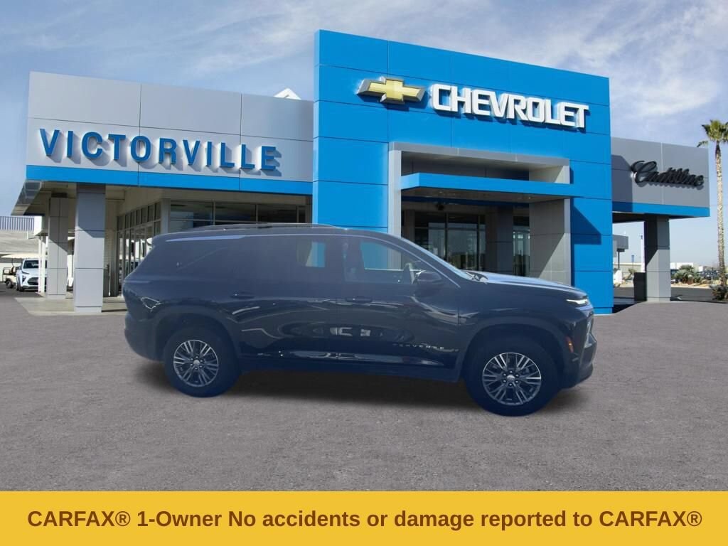 Used 2025 Chevrolet Traverse LT SUV