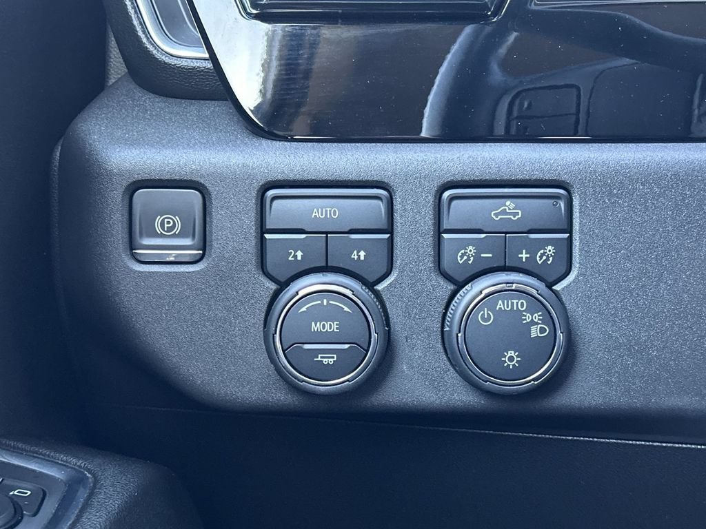 2026 Chevrolet Silverado 1500 LT - Photo 15