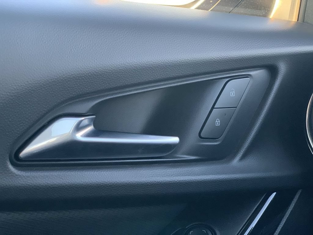 2026 Chevrolet Equinox LT - Photo 16