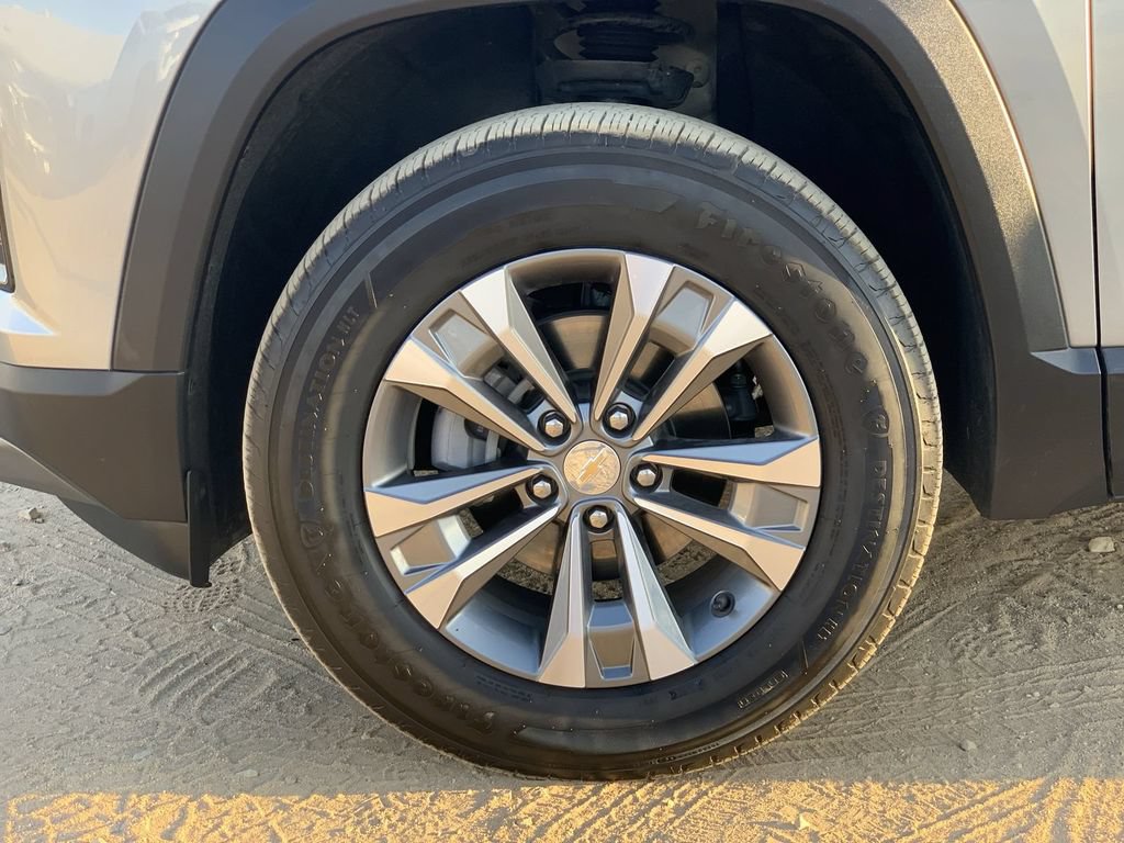 2026 Chevrolet Equinox LT - Photo 31