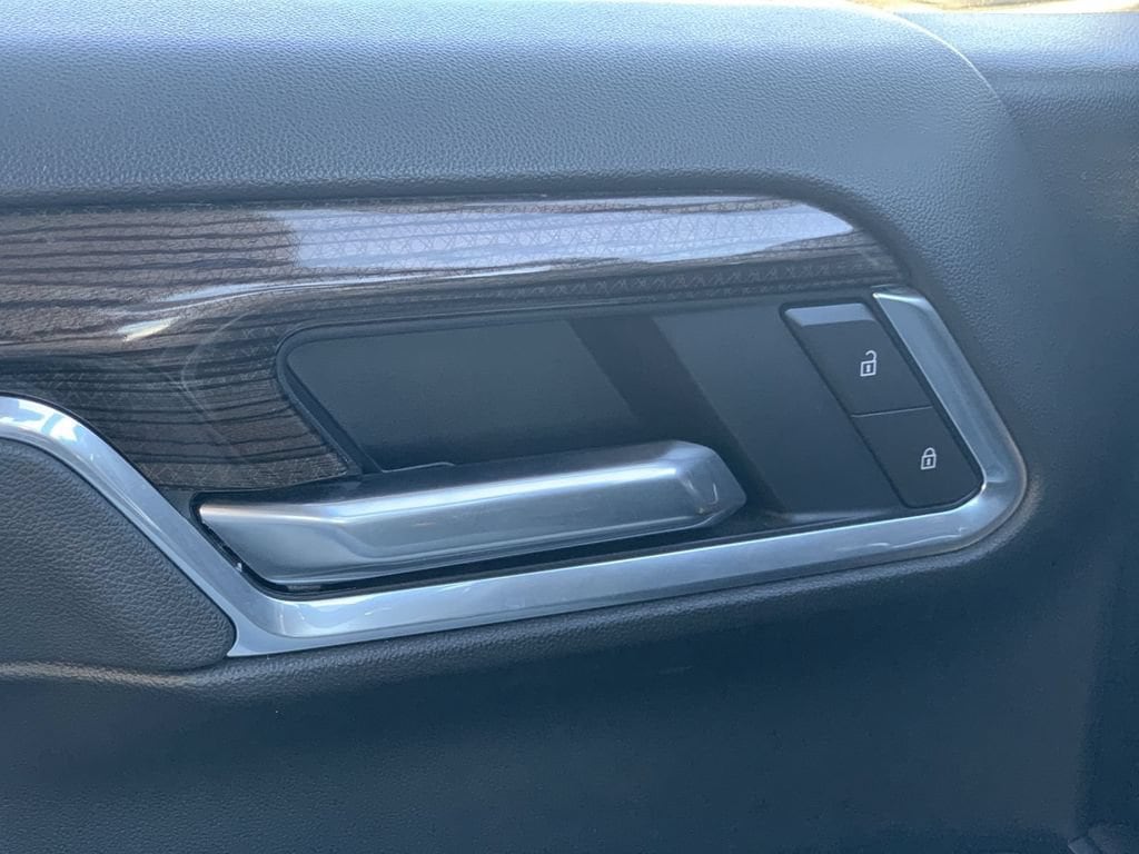 2026 Chevrolet Silverado 1500 LT - Photo 16