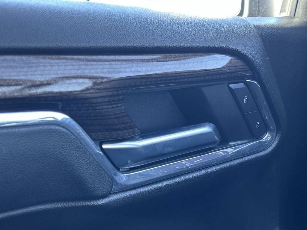 2026 Chevrolet Silverado 1500 LT - Photo 16