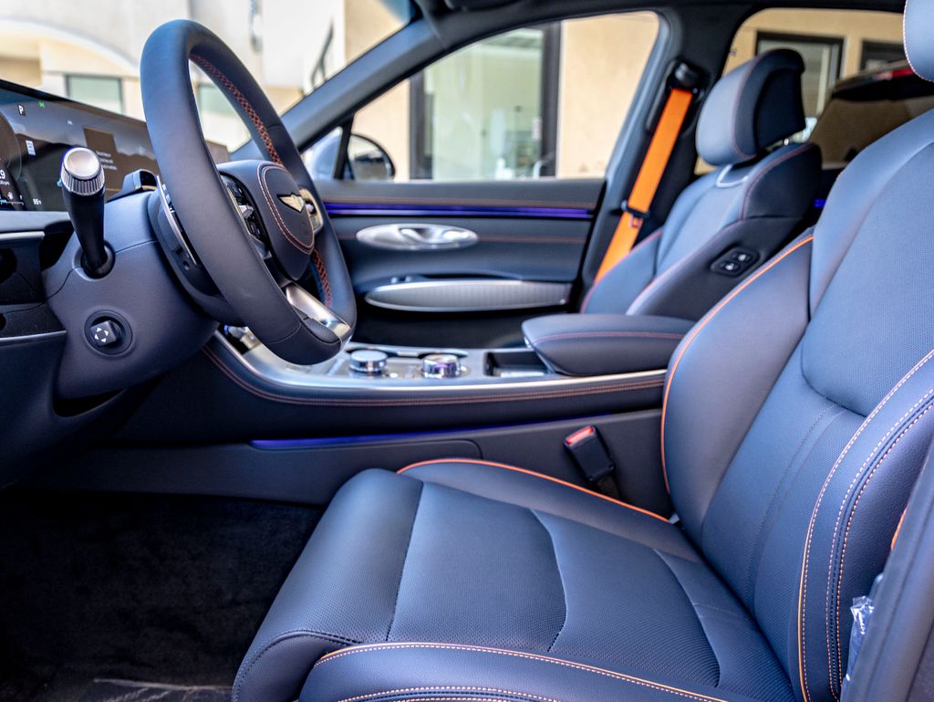 2026 GENESIS GV70 Sport Prestige - Photo 19