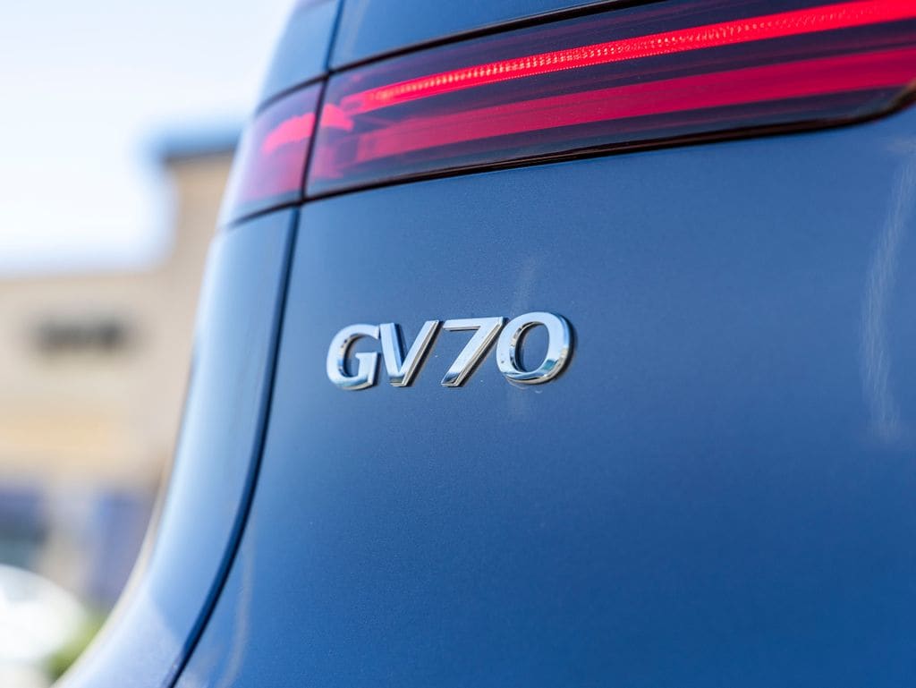 2026 GENESIS GV70 Sport Prestige - Photo 10