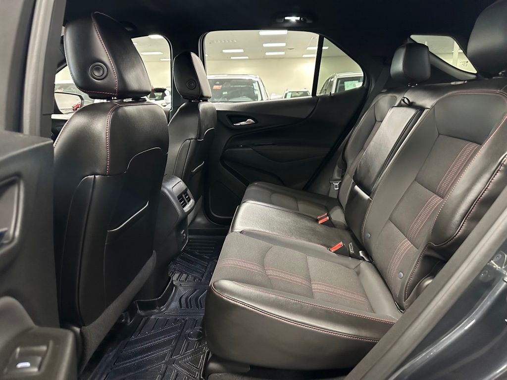 2022 Chevrolet Equinox RS - Photo 26