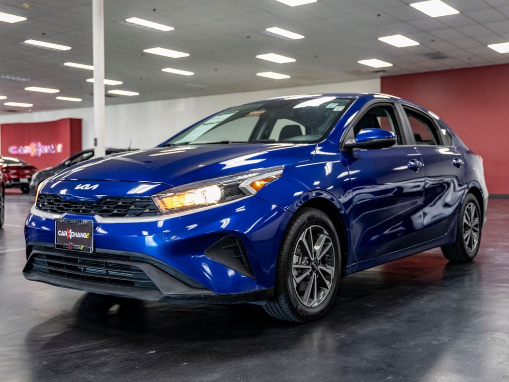 Used 2023 Kia Forte LXS Sedan