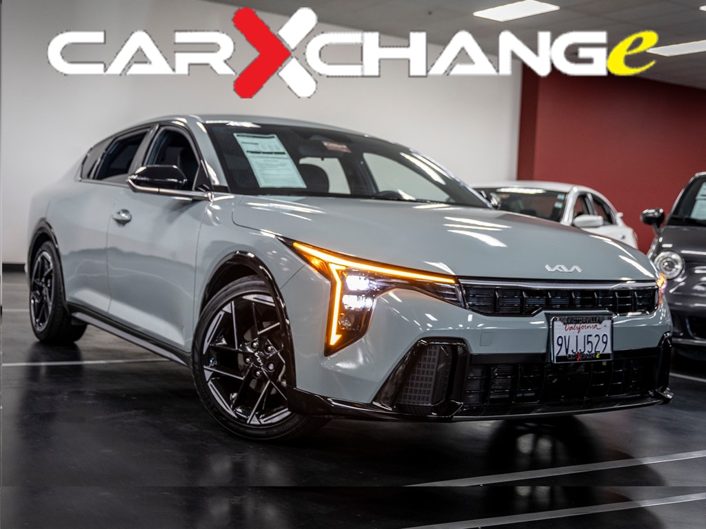 Used 2025 Kia K4 GT-Line Sedan