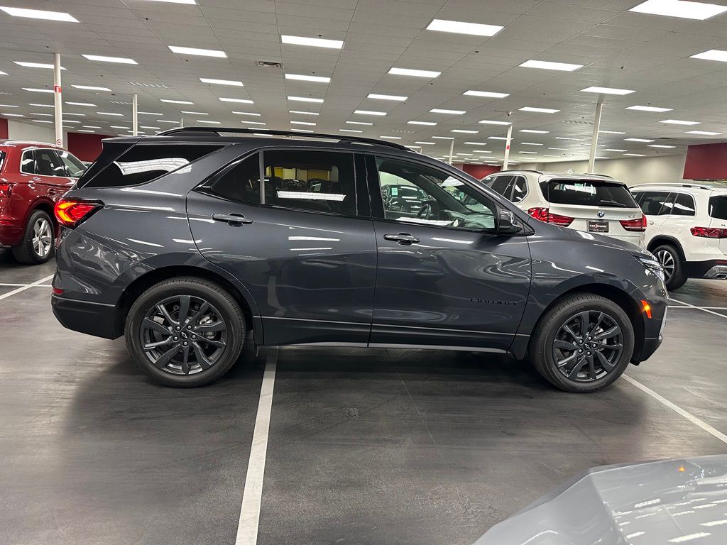 2022 Chevrolet Equinox RS - Photo 8