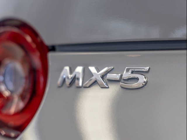 2026 Mazda MX-5 Miata RF Grand Touring - Photo 7