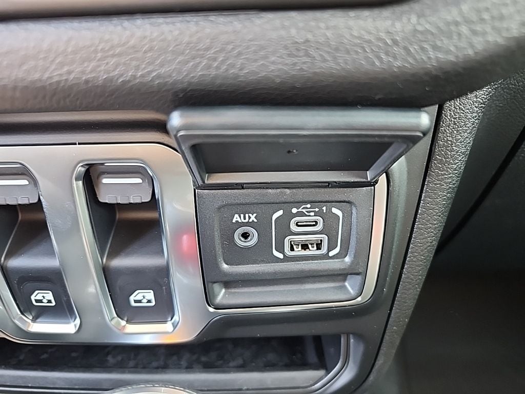 New 2026 Jeep Wrangler 2-DOOR SPORT S Sport Utility