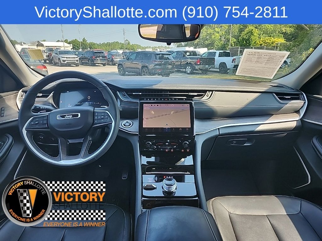 Used 2023 Jeep Grand Cherokee Limited SUV