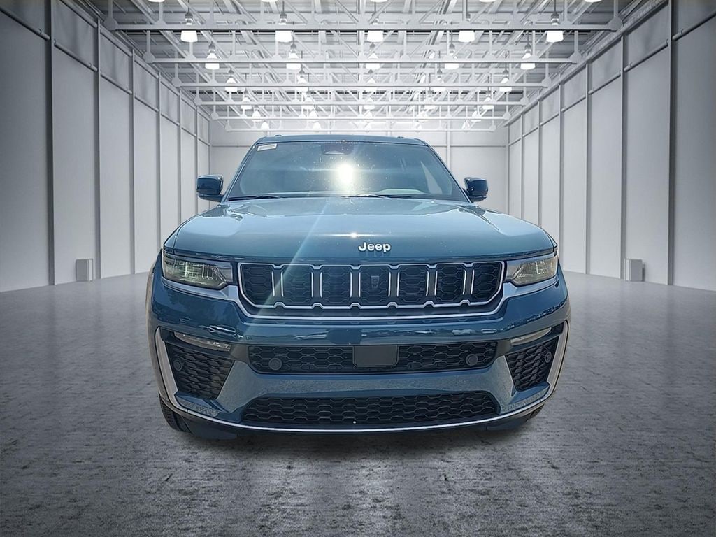 New 2027 Jeep Grand Cherokee Limited Sport Utility